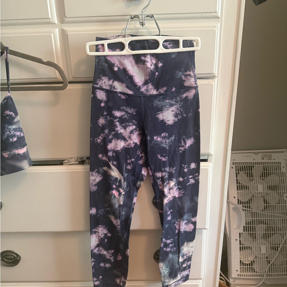 Lululemon tie dye leggings